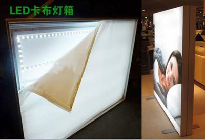 成都廣告黄瓜视频APP免费下载官网噴繪工藝的手段也在不斷的提升